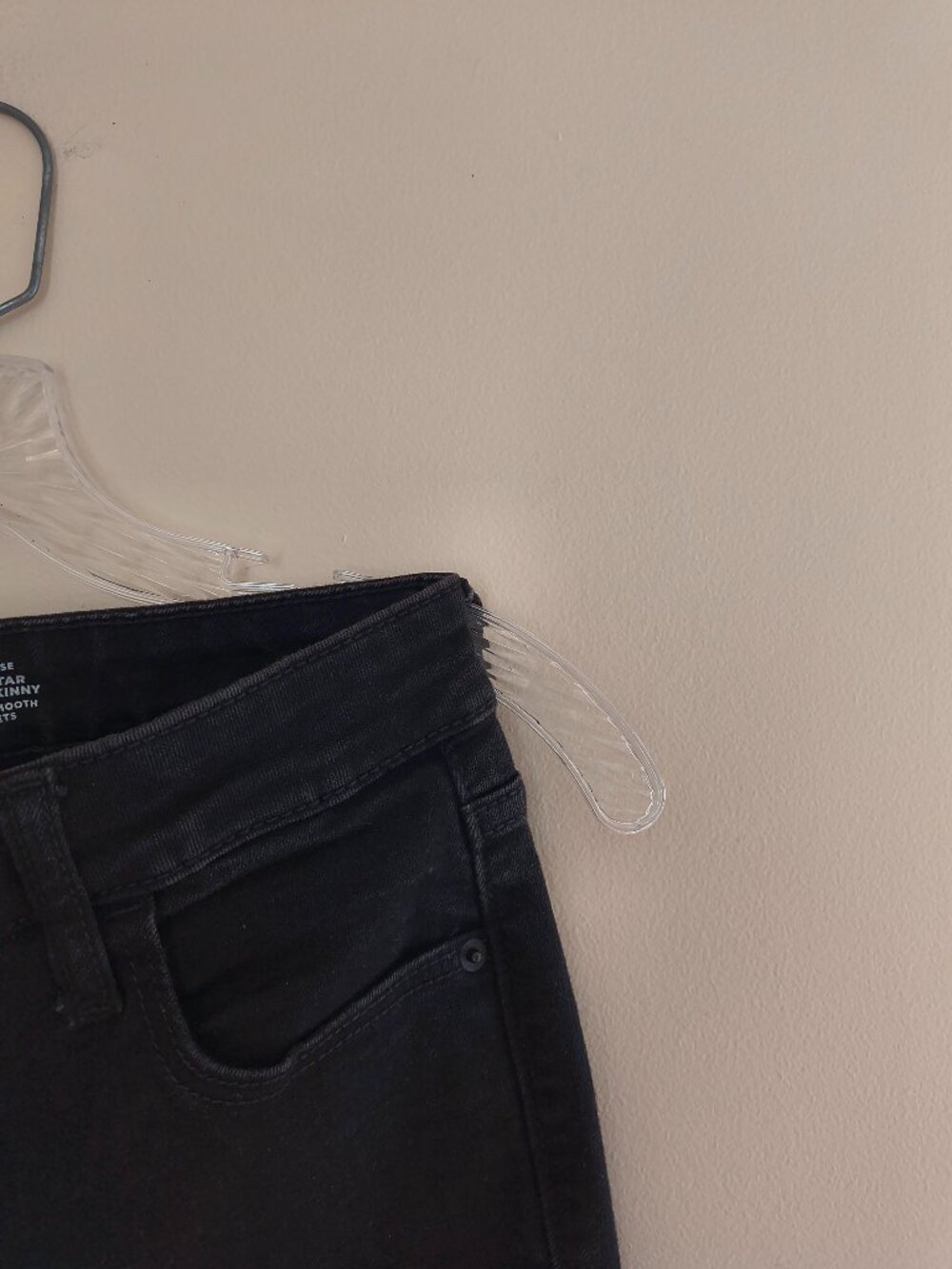 Black Old Navy Rockstar Jeans